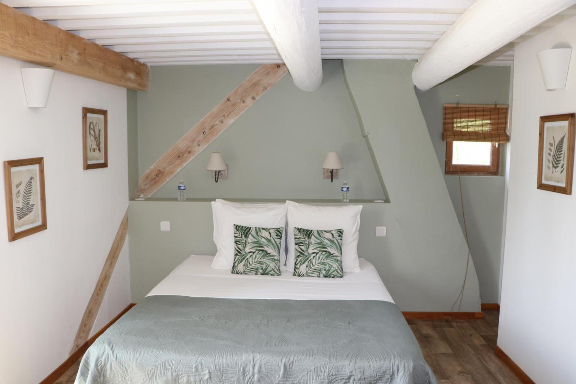 Le Mas Des Cerisiers Jacuzzi Et Sauna Inclus Pour Tous Les Logements Avignon Eksteriør bilde